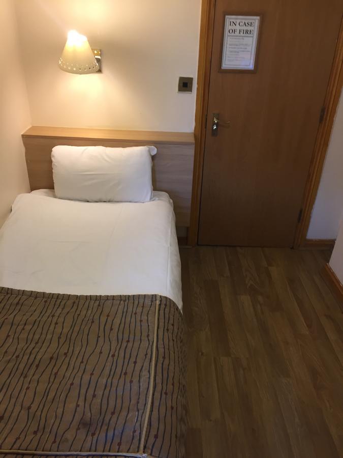 Hotel Crescent